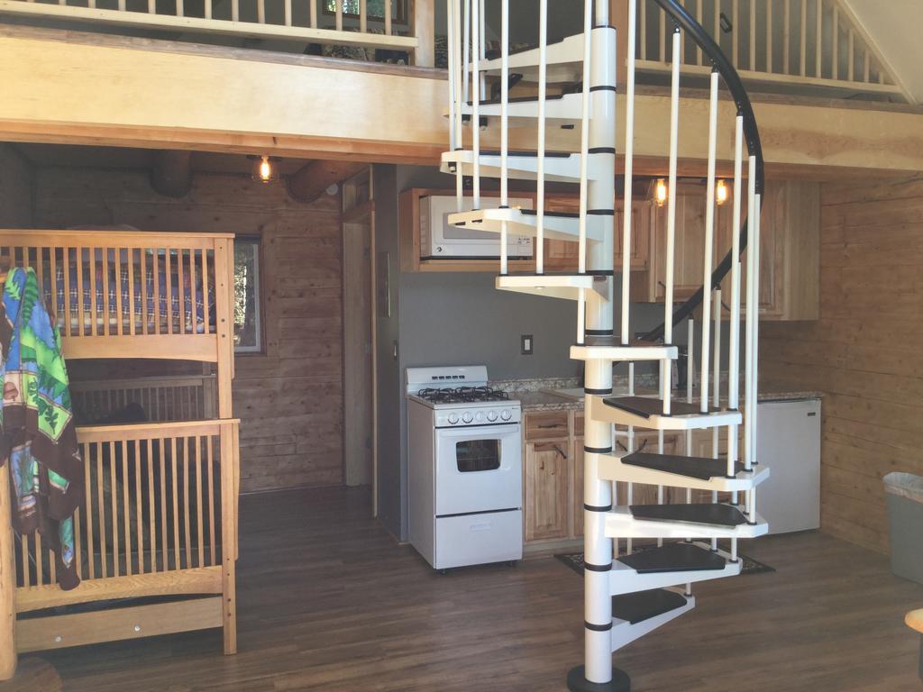 Renfro'S Lakeside Retreat Primrose 외부 사진